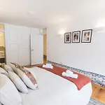 Downtown Magnificent Flat By Lovelystay 아파트