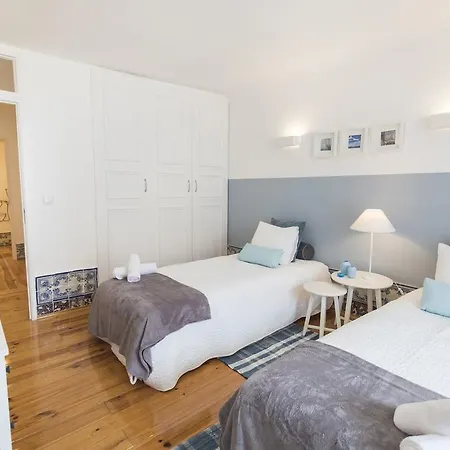 Lovelystay - Downtown Magnificent Flat Lisbon