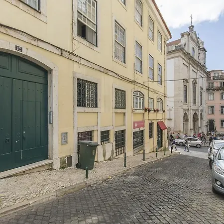 Lovelystay - Downtown Magnificent Flat Apartment Lisbon