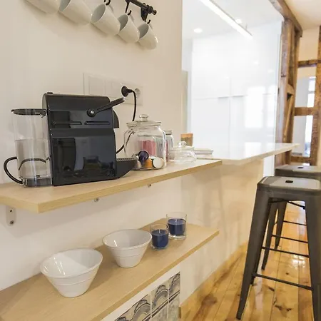 Lovelystay - Downtown Magnificent Flat 아파트 리스본