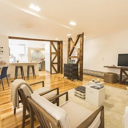 Lovelystay - Downtown Magnificent Flat * 리스본